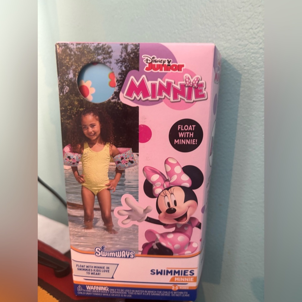 Disney Minnie Mouse swimmies NIB